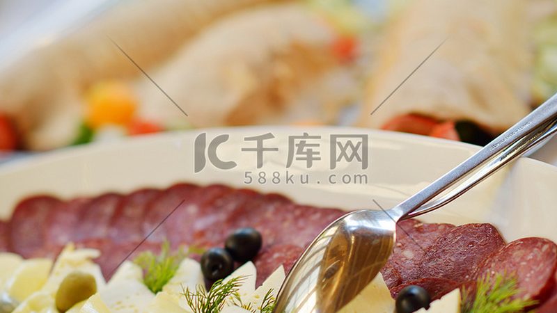 膨化食品保质期的秘密：揭秘延长保质期的关键因素